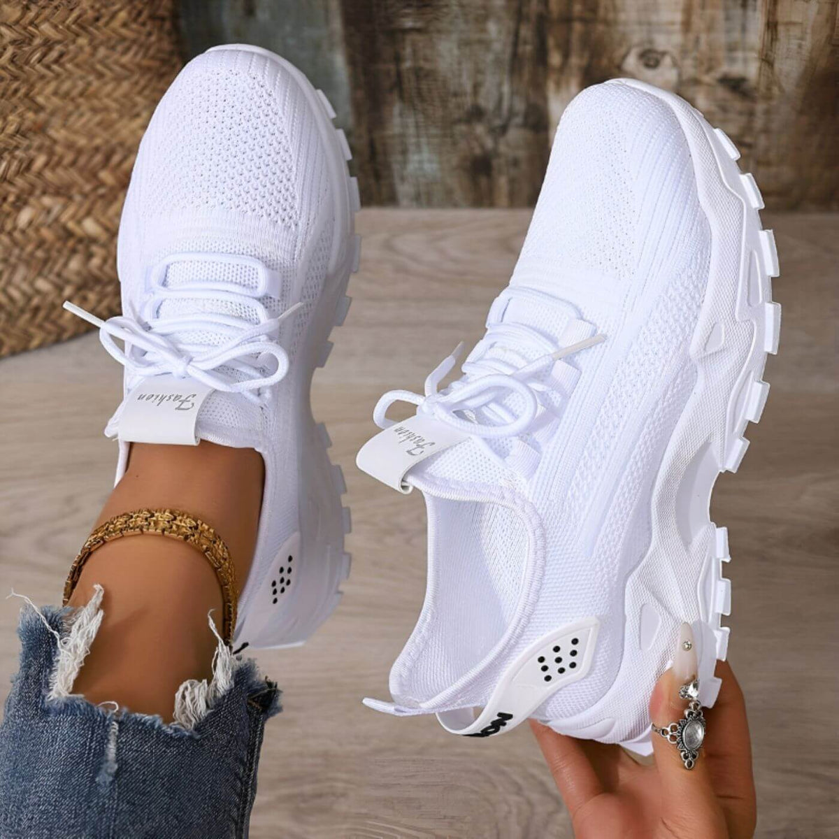 Ella | Everyday Sneakers