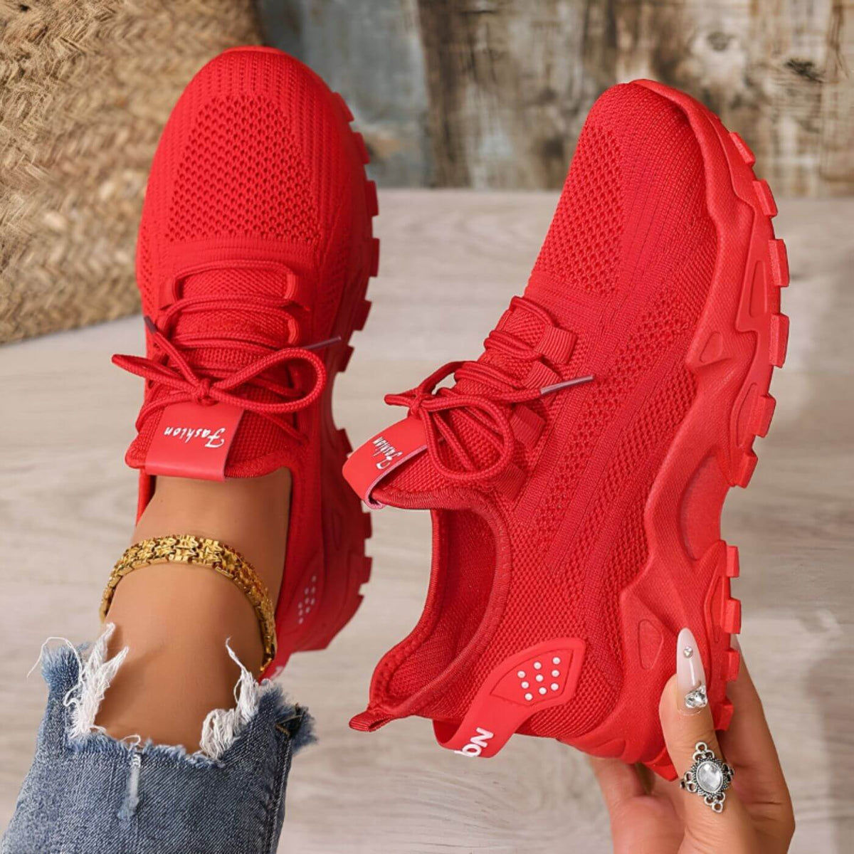 Ella | Everyday Sneakers